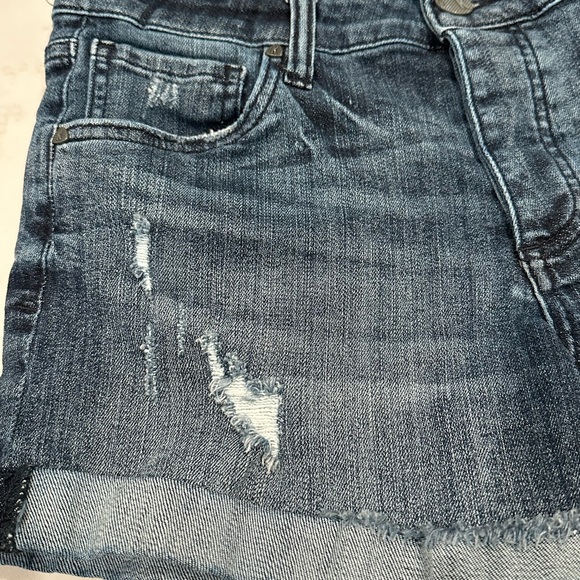 Women’s denim shorts boyfriend style  Madeline KUT from the Kloth size 4 - Picture 6 of 7